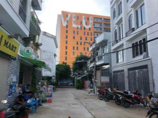 Bán dãy nhà c4 ngay cổng đại học văn lang 8x30 nở hậu 12m giá 24 tỷ