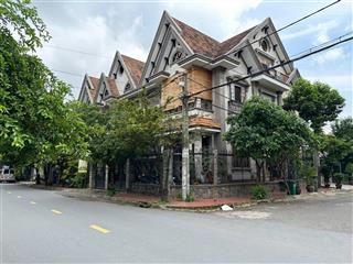 Chia tài sản cần bán gấp nhà 2mt nguyễn kiệm dt 18x45m, 3 lầu, giá 78tr/m2