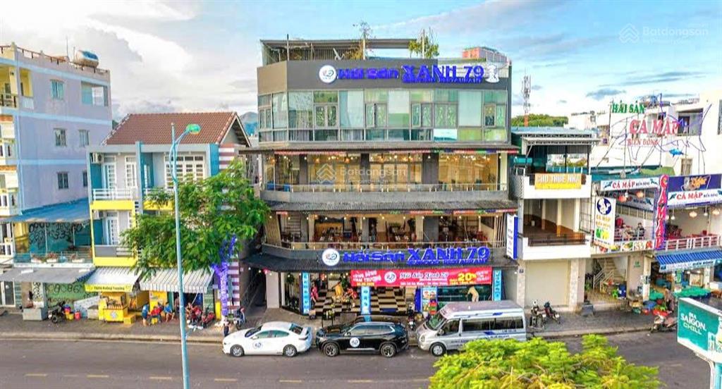 Bán nhà mặt tiền đường bờ kè trần phú view biển tp nha trang
