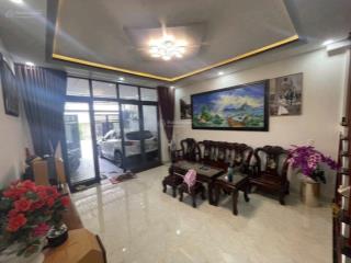 Bán nhà 3 tầng trung tâm nha trang kđt phước long a  sổ sẵn