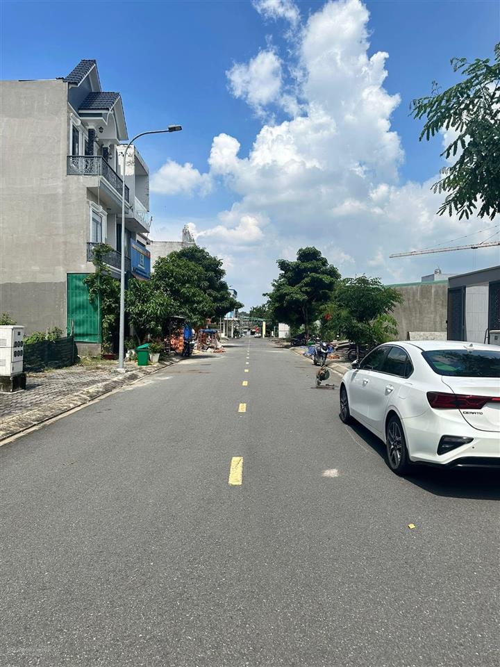 Bán đất thổ cư  giá tốt cho an cư lập nghiệp  vị trí trung tâm  hạ tầng hoàn thiện