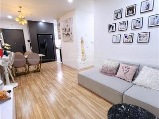 Chính chủ cần bán nhanh định cư nước ngoài căn 2pn 2wc, diện tích 74m2, căn góc