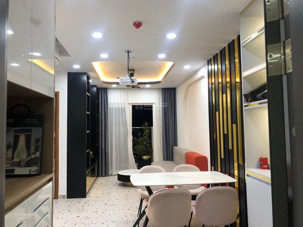 Chính chủ bán căn hộ diamond riverside 2 phòng, 2 vệ sinh 73m2