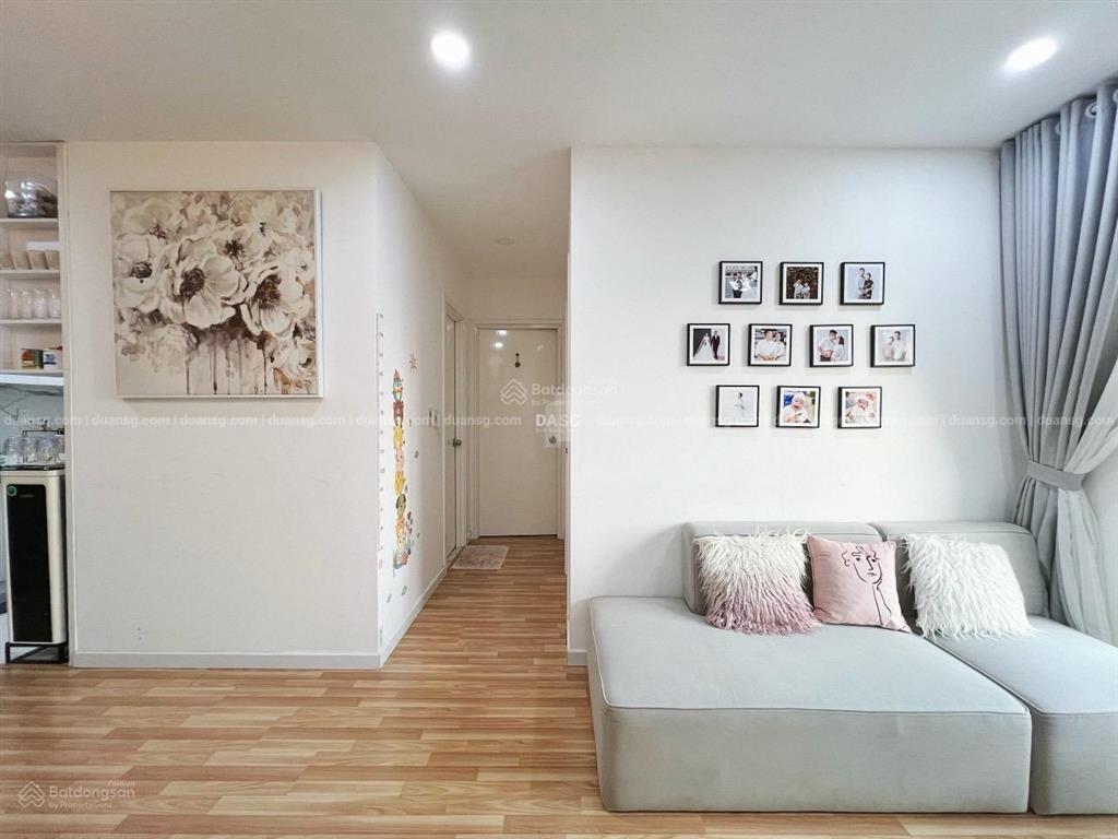 Bán căn hộ diamond riverside 2phòng2vs view hồ bơi mát mẻ chủ cần bán gấp