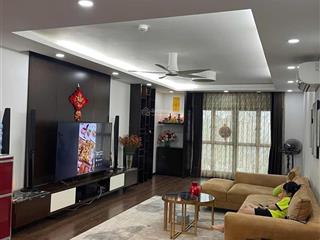 Em chính chủ bán căn 3 ngủ  120m2. giá 7 tỷ, sẵn sổ tại c37. 0968 501 ***