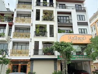 Nhà mặt phố cổ ngọc lâm dt 275m2 vị trí siêu hiếm, kinh doanh bất chấp sổ đẹp nở hậu, vượng lộc