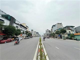 Nhà 300m2 mặt phố hồng tiến gần bv tâm anh, trường quốc tế wellspring, phố ngọc lâm, phố kinh doanh