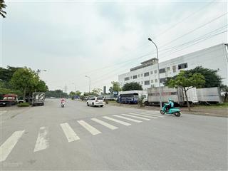 Bán 1200m2 đất 50 năm, giá 65 tỷ mặt phố nguyễn văn linh  khu công nghiệp sài đồng