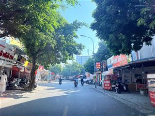 Nhà 150m2 mặt phố đa tốn giá 29.9 tỷ  gia đình đang kinh doanh tấp nập dòng tiền tốt