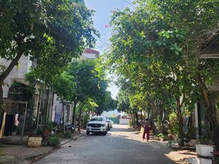 Bán đất ngọc động 80m2 giá 6.56tỷ  đường ôtô 7 chỗ  giá đầu tư.