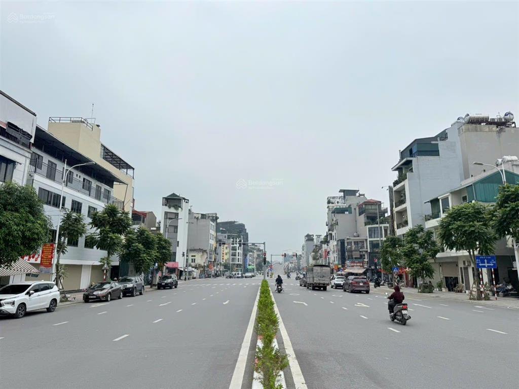 Bán 290m2 giá 130 tỷ mặt phố hồng tiến kéo dài view công viên đường rộng 30m + vỉa hè