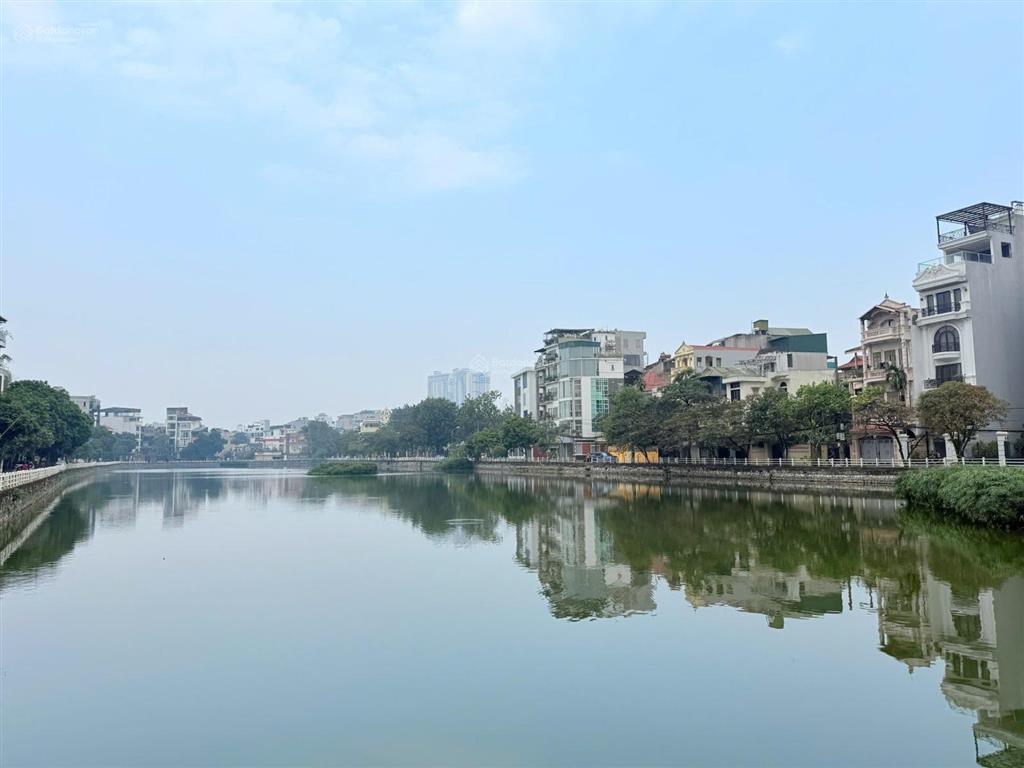 Cần bán nhà mặt view hồ bồ đề 175m2 giá 42 tỷ  gần bv tâm anh, đường hồng tiến, nguyễn văn cừ