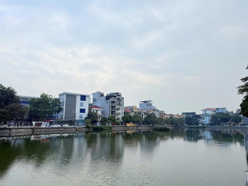 Cần bán nhà mặt view hồ bồ đề 175m2 giá 42 tỷ  gần bv tâm anh, đường hồng tiến, nguyễn văn cừ