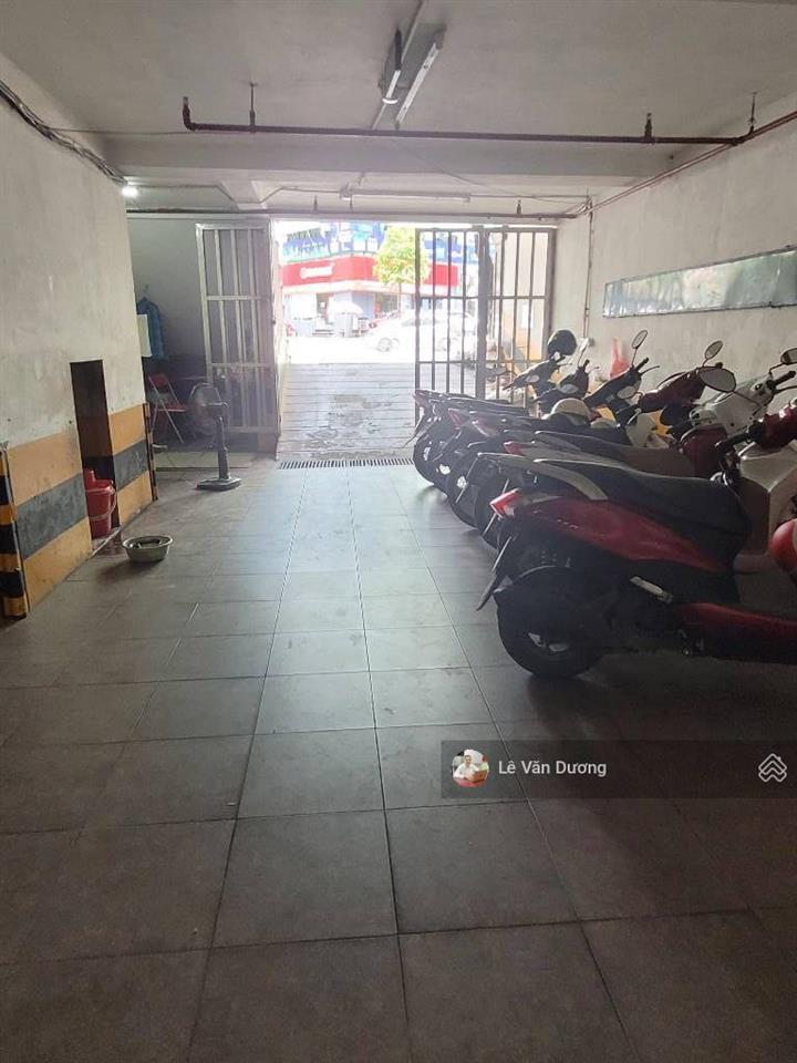 Tòa nhà 10 tầng mặt phố trần đăng ninh, trung tâm cầu giấy 100m2  mặt tiền khủng 7,6m dòng tiền