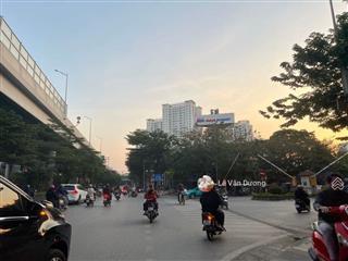 Mảnh đất vàng hiếm phố phạm văn đồng 76m mặt tiền 6.1m nở hậu ô tô tránh kinh doanh đỉnh