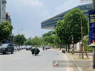 Mặt phố khu trung tâm quận nam từ liêmtòa văn phòng 9 tầng thang máy 51m mặt tiền 5m thông sàn