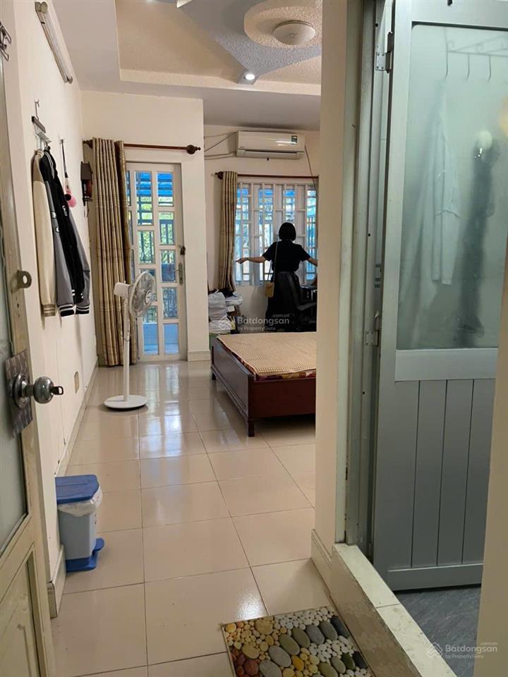 Nhà 3 tầng mới, sạch sẽ, 4mx17m, 3pn (có máy lạnh), 3wc, full nội thất, đường ôtô 12m c/x phú lâm b