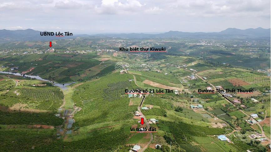 Chỉ 3,5 tỷ cho lô đất rất vuông vức mặt đường nhựa lớn, view hồ và núi rất đẹp