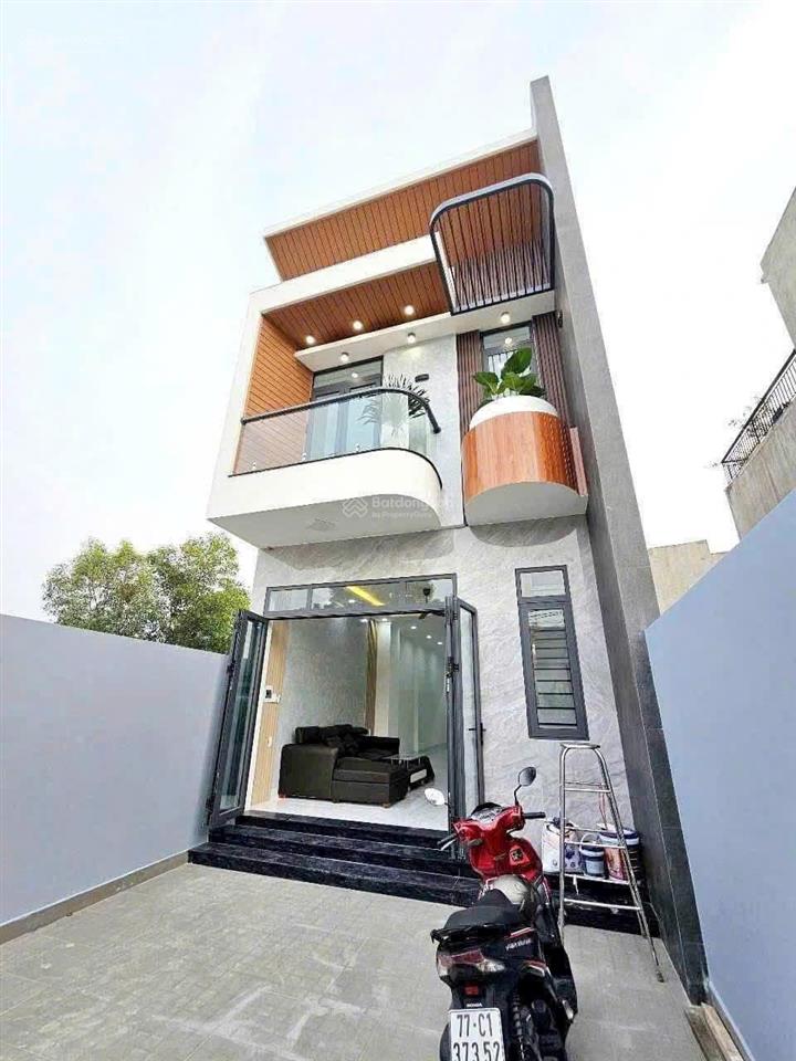 Định cư mỹ, anh chủ bán căn nhà 5x22m mới xây trong kdc bửu long. gần đại học lạc hồng