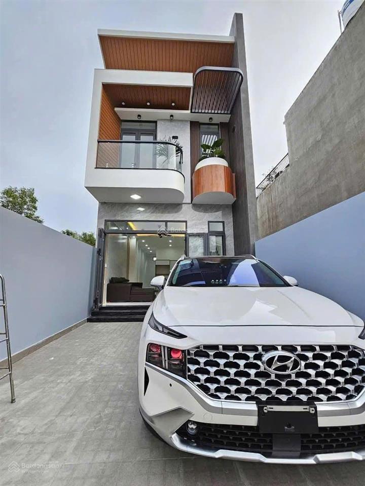 Định cư mỹ, anh chủ bán căn nhà 5x22m mới xây trong kdc bửu long. gần đại học lạc hồng