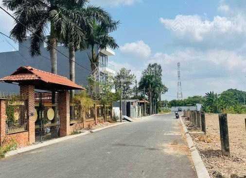 Nguồn đất chính chủ mặt tiền kinh doanh sổ sẵn. chính chủ gửi rẻ hơn thị trường, chỉ 700 triệu