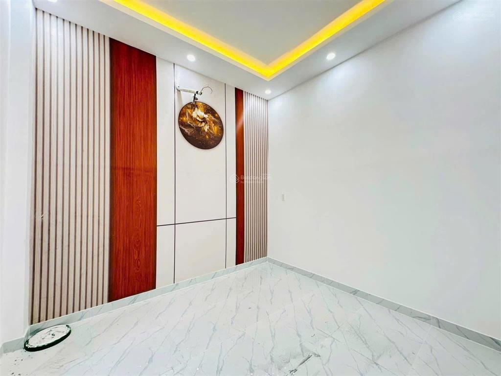 Nhà phố 1 trệt 1 lầu ngay cây xăng đức hưng, đường đồng khởi, ngay chợ thuận tiện kinh doanh