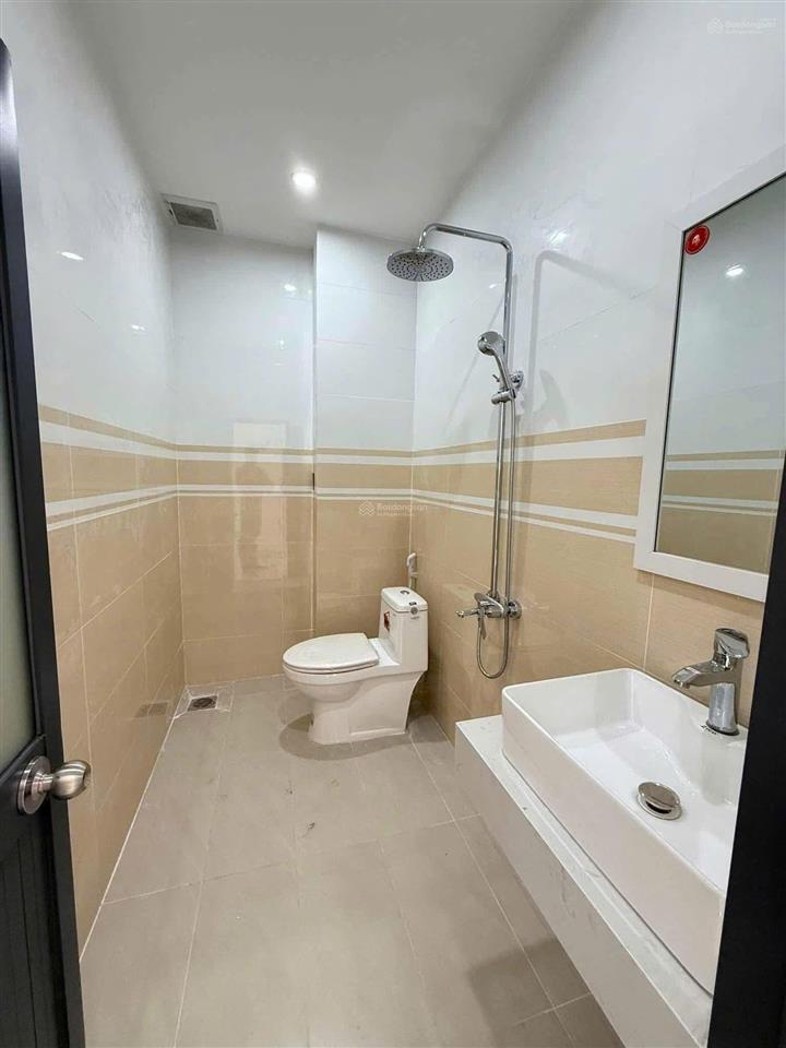Nhà phố 1 trệt 1 lầu ngay cây xăng đức hưng, đường đồng khởi, ngay chợ thuận tiện kinh doanh