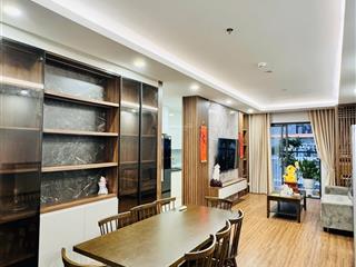Cho thuê căn hộ 3 ngủ bình minh garden đức giang. full đồ từ az