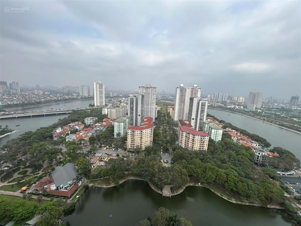 Chủ nhà cần bán căn hộ 71m2 hh3 linh đàm, 2pn 2vs giá rẻ