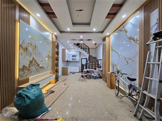 Bán nhà riêng 37m2, 9,3 tỷ tại vũ tông phan, khương trung, thanh xuân, hn giá siêu hời