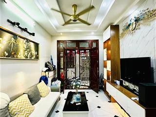 Bán nhà riêng 30m2, giá 8,8 tỷ tại trần khát chân, cầu dền, hai bà trưng, hà nội, chính chủ