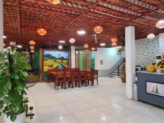 Chính chủ bán biệt thự lô góc khu đô thị văn phú hà đông diện tích 280m. mặt tiền 39m .giá 78 tỷ