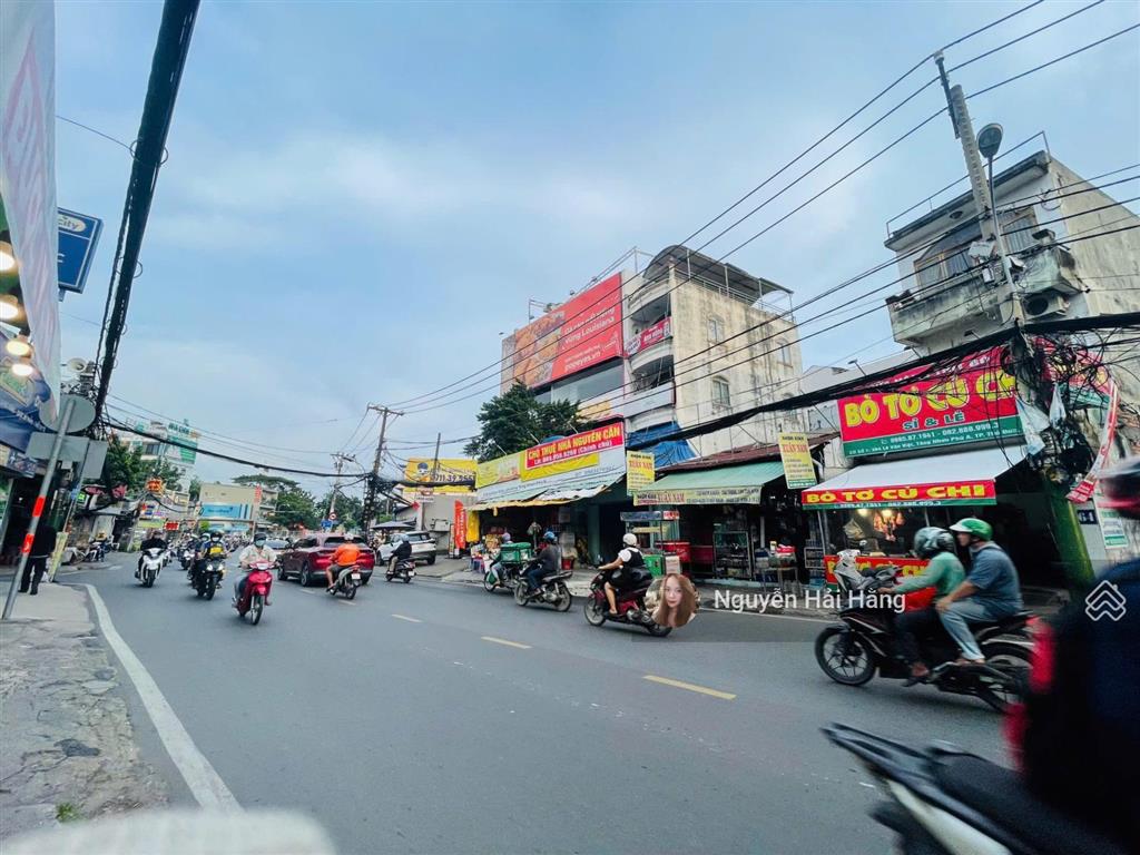 Bán đất giá tốt mặt tiền lê văn việt 211.7m2 nở hậu đẹp xây được 1 hầm 6 tầng thủ đức