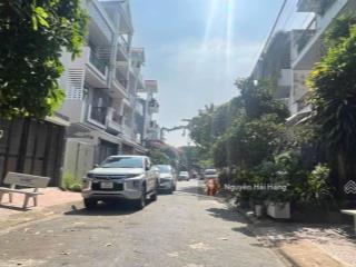 Bán đất hẻm nhựa 10m  chỉ 4 tỷ  lê văn việt  4x 15.5m