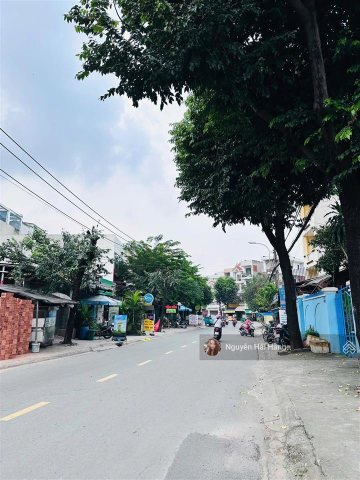 Chỉ 11 tỷ  nhà mặt tiền 169m2  2 căn  làng tăng phú, tăng nhơn phú a