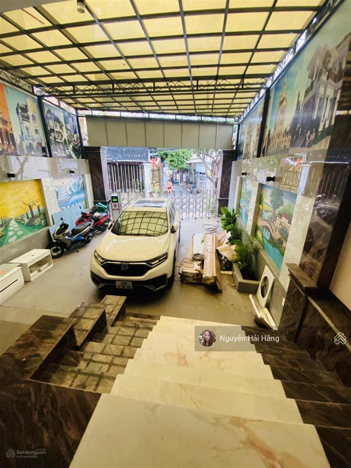 Chỉ 17.x tỷ  chdv 1 hầm 5 tầng  mặt tiền  216m2  gần tây hoà  tn 65 triệu/ tháng