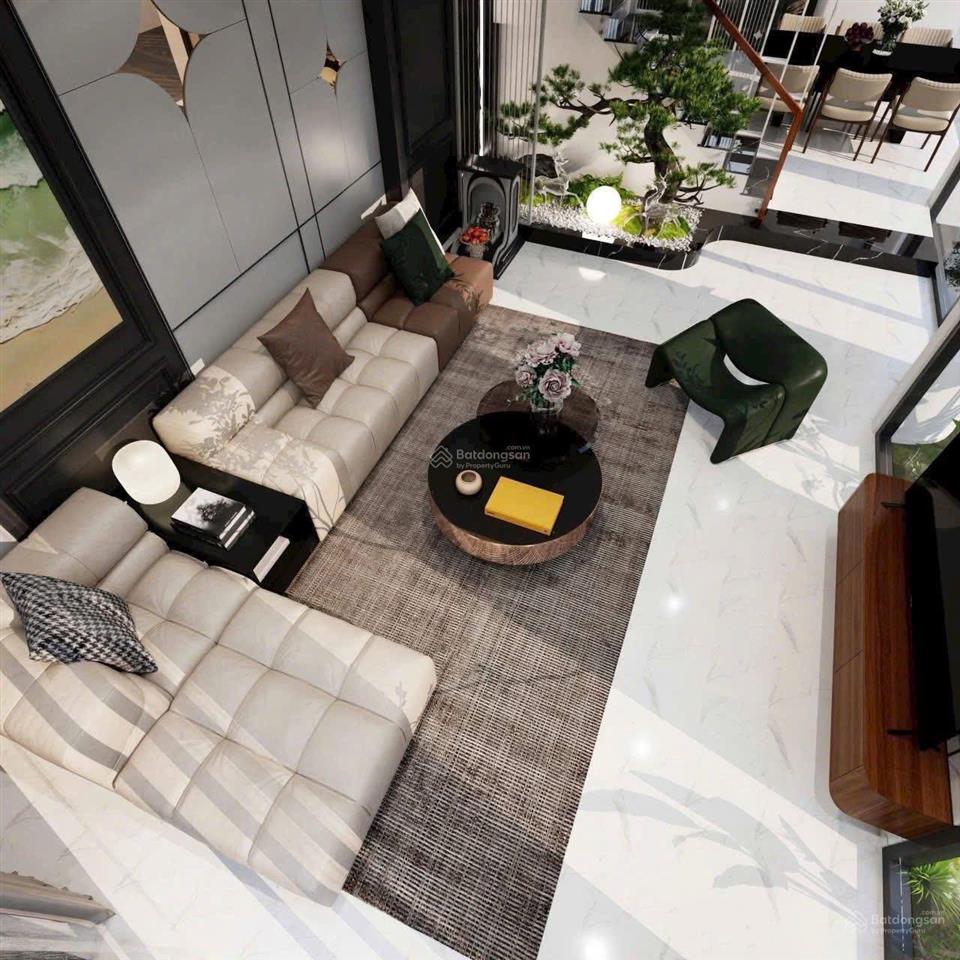 Biệt thự ở ngay  10x16m  3 tầng  sát phạm văn đồng  linh đông