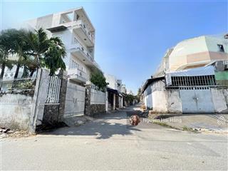 Bán nhà mặt tiền  2 tầng  148m2 ngang 12m  giá 8 tỷ xíu  tăng nhơn phú b