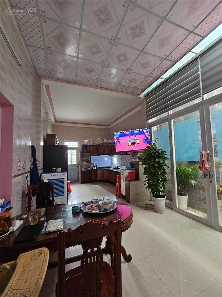 Nhà mặt tiền kd nguyễn thái học quy nhơn, 149,2m2 chỉ 14ty9 còn tl