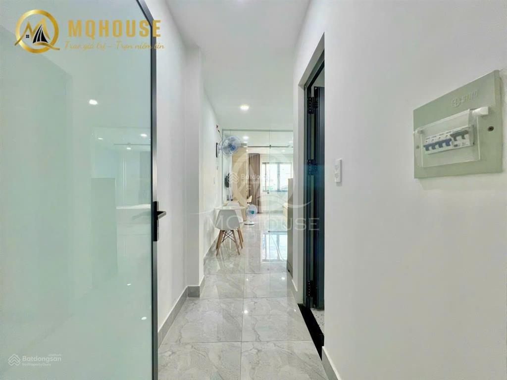 Căn hộ 1 phòng ngủ tách bếp ngay ngã tư phú nhuận có chỗ đậu ô tô