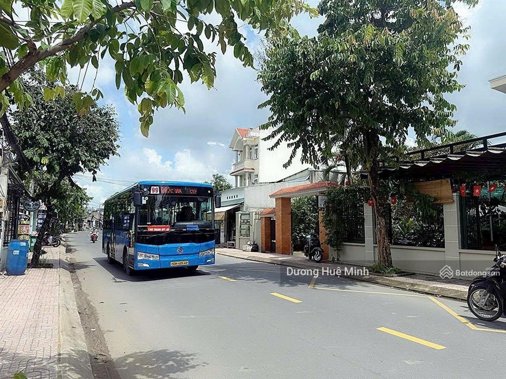 Bán gấp lô đất mặt tiền đường cầu xây ngay sát hoàng hữu nam, đường rộng 12m, được xây 1 hầm 6 tầng