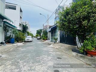 Bán nhà mặt tiền 2 tầng, ngay phạm văn đồng, linh tây, oto đậu thoải mái. ngang 5m vuông vức