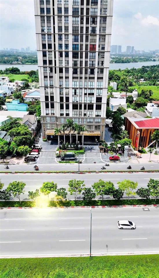 Lô đất 3 mặt tiền đường phạm văn đồng ngang 35m vuông vức, thích hợp xây toà nhà bulding cao tầng