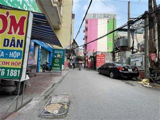 Bán nhanh mảnh đất đẹp view hồ  kinh doanh sầm uất, ôtô tránh nhau, giá 21 tỷ,  0968 371 ***
