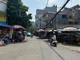 Bán nhanh 62m mt 6m đất phú diễn ngõ thông ô tô tải qua cửa kinh doanh phù hợp xây ccmn giá đầu tư