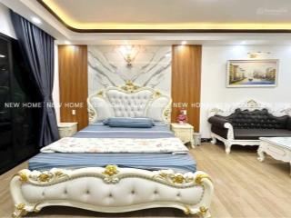 Nhà mới xây 5 phòng ngủ , full nội thất , trần quang diệu quận 3 , thang máy , xe hơi đổ cửa