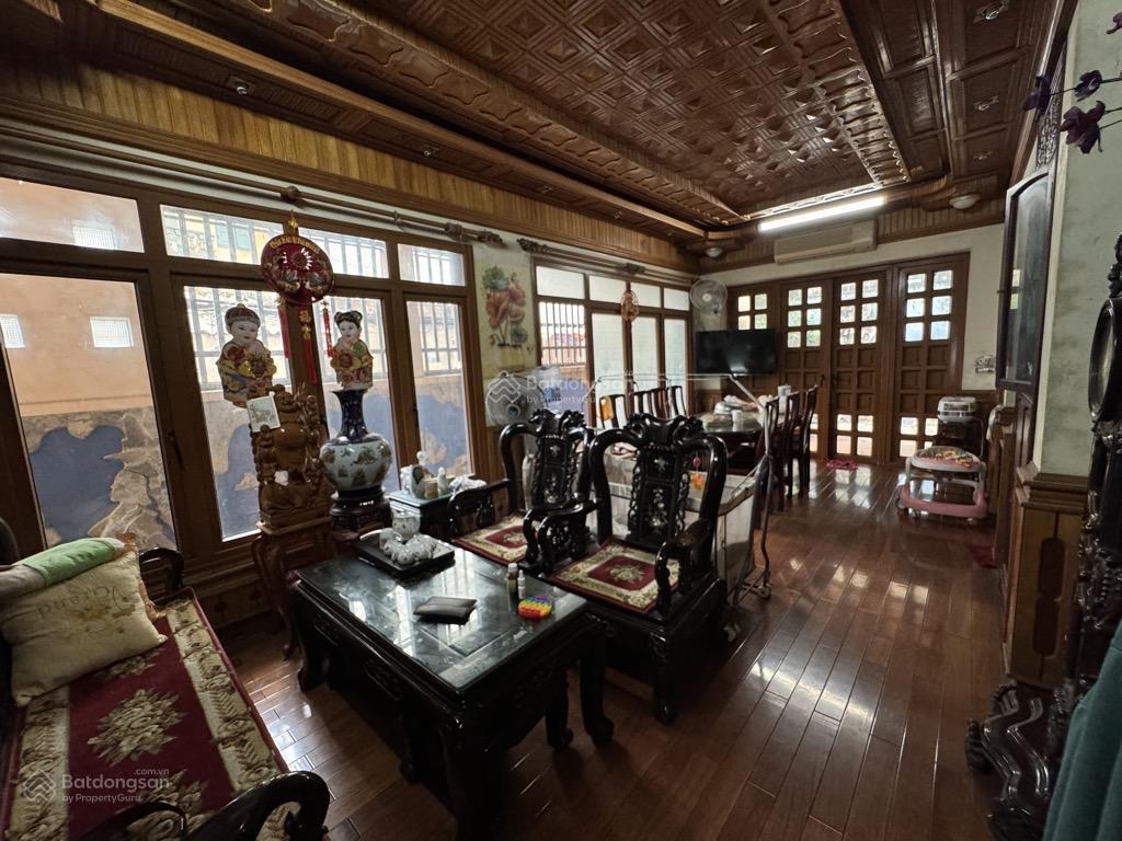 Bán nhà mặt phố tân thụy  đường 3 oto tránh  kinh doanh  dt 240m2, mt 10m. giá 48 tỷ còn tl