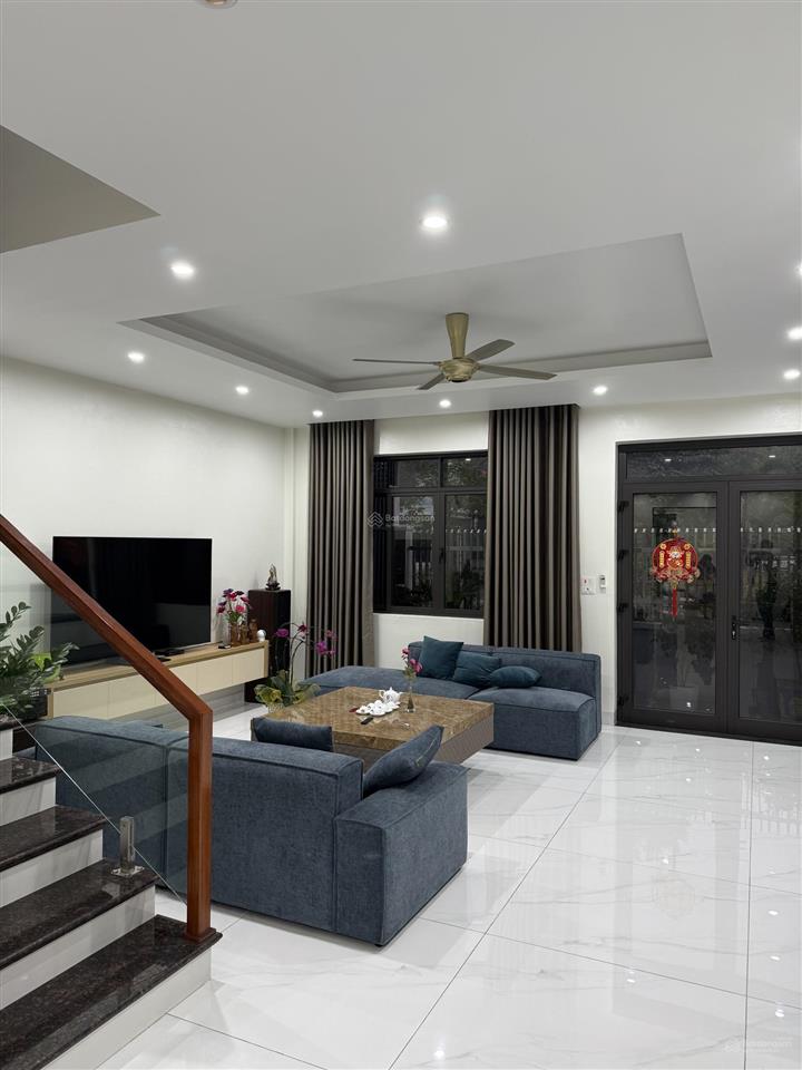 Bán biệt thự liền kề kđt đặng xá  vỉa hè  view công viên. dt 205m2, 4 tầng, mt 9m. giá tl