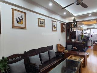 Bán gấp căn chung cư tòa no10a, kđt mới sài đồng. dt 70m2, 2 ngủ, 2 ban công. giá3.1 tỷ