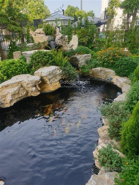 Chính chủ cần bán căn chung cư ruby 3  lô góc  nội thất cơ bản. dt 70m2, 3 ngủ, 2vs